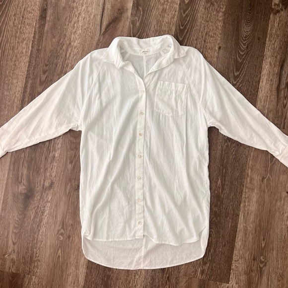 Aritzia Wilfred Free Relaxed Linen Shirt Dress in White - Picture 2 of 8